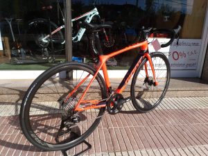 Giant TCR Advanced 2 disc Bike4ever Arenys